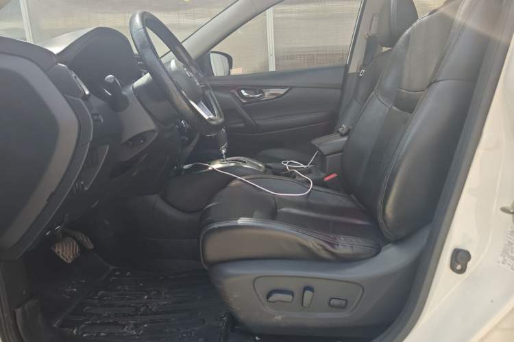 Used Nissan X-Trail 2019 2.0L CVT Comfort Edition 2WD Left Front Seat