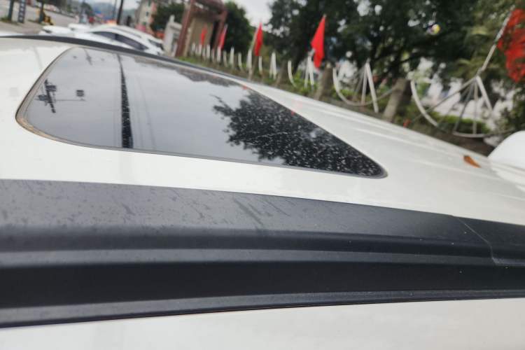 Used Nissan Terra 2018 2.5L Automatic 4x4 Flagship Edition Roof