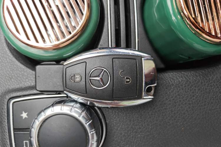 Used Mercedes-Benz GLA 2017 GLA 200 Sport Edition Vehicle Key