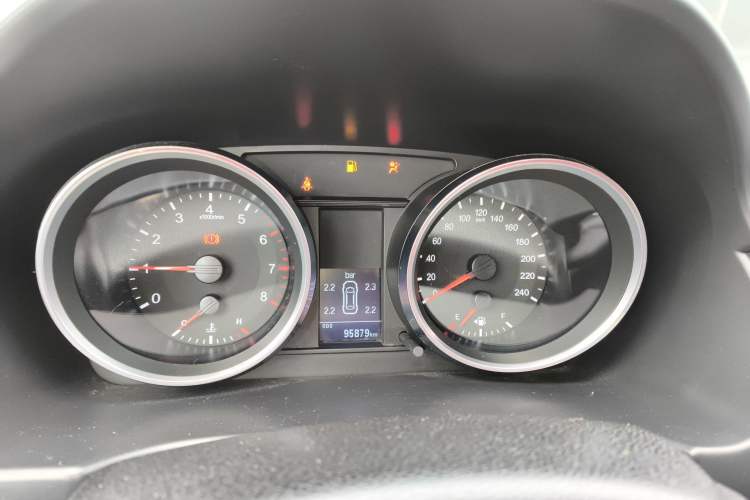 Used Haval H6 2015 Sport Edition 1.5T Manual Two-Wheel Drive Elite Model Instrument Cluster