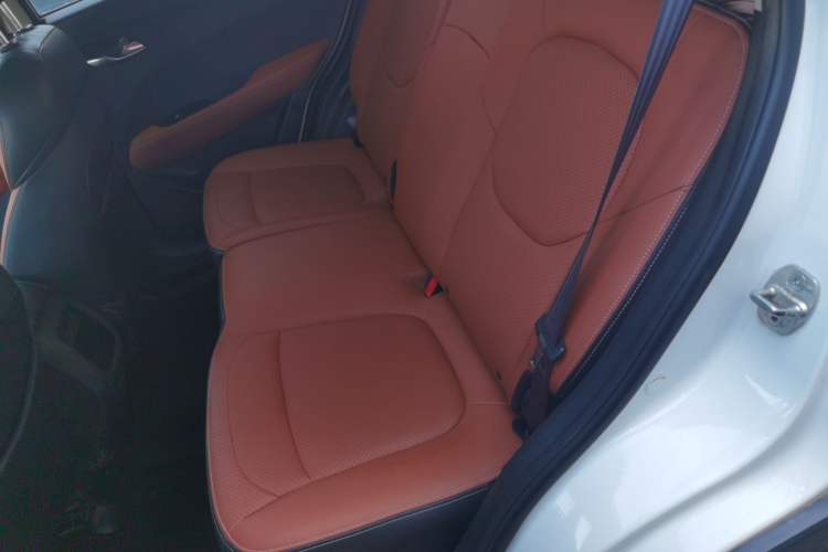 Used Baojun 510 2017 1.5L Manual Luxury Model Left Rear Seat