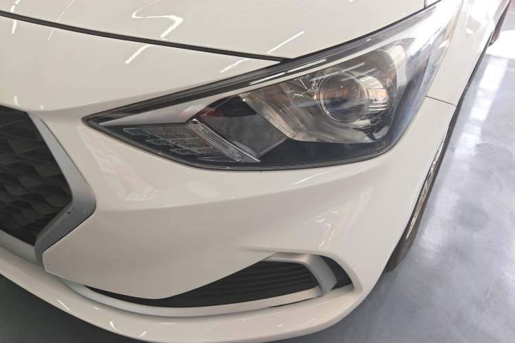 Used Hyundai Celesta 2020 1.6L Automatic GL Enjoyable Edition Left Front Headlight