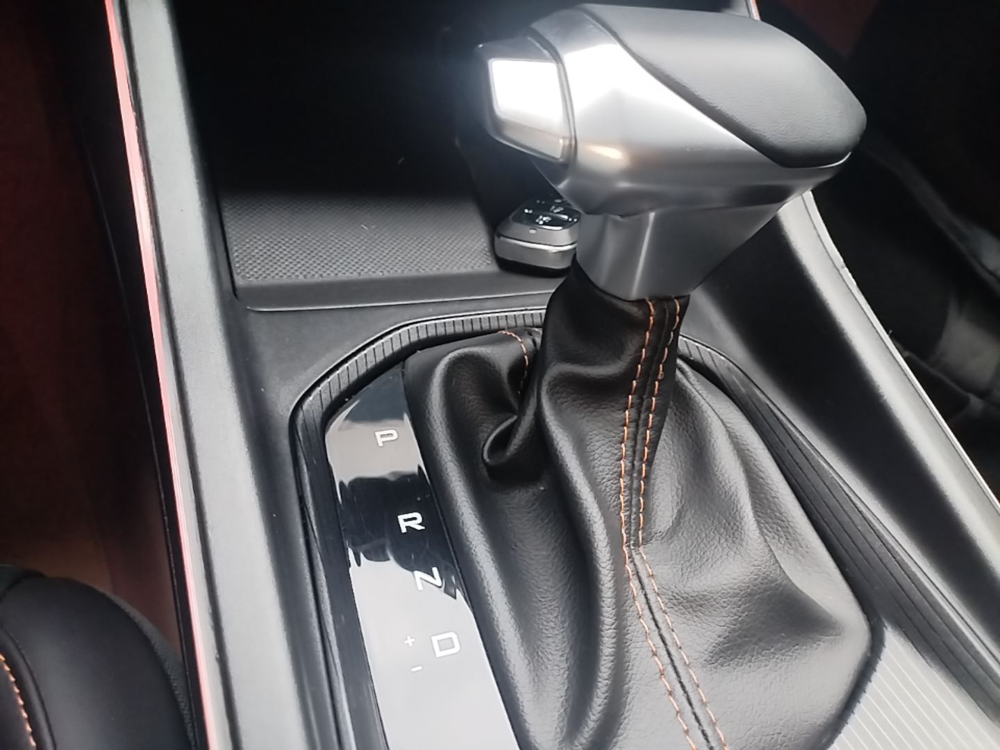 Dongfeng Aeolus Yixuan 2024 1.5L Automatic JingSu Edition — снимка 16