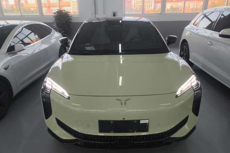 Used Hongqi EH7 2024 690 Pro
