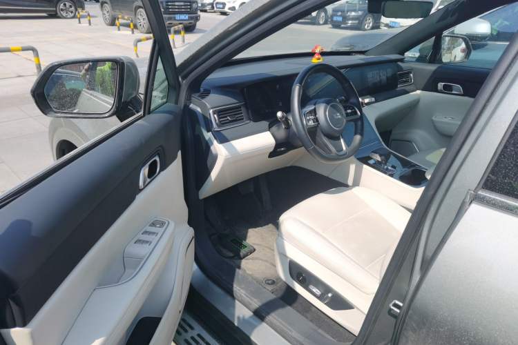 Used Li Auto ONE 2021 Extended-Range 6-Seater Version Driver Seat