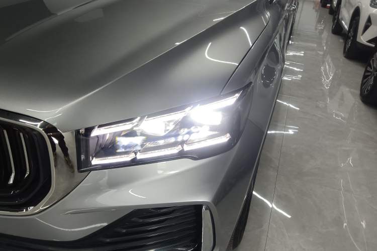 Used Geely Auto Monjaro L 2021 2.0TD DCT EVO Two-Wheel Drive Prestige Version Left Front Headlight