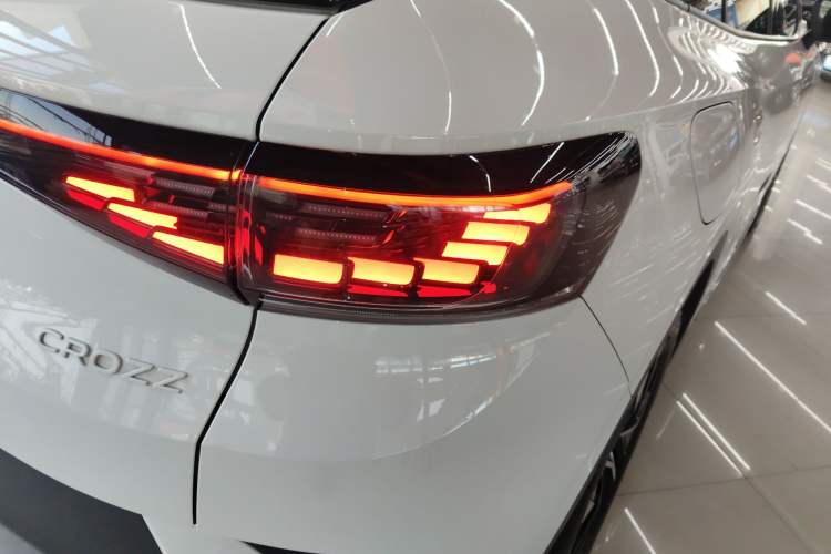 Used Volkswagen ID.4 CROZZ 2025 Pure Edition
