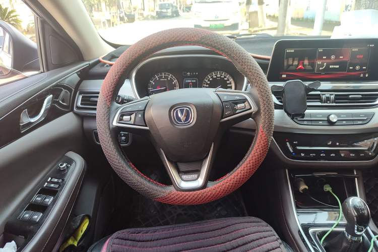 Used Changan Raeton CC 2018 1.5T Manual Luxury Model China V Standard