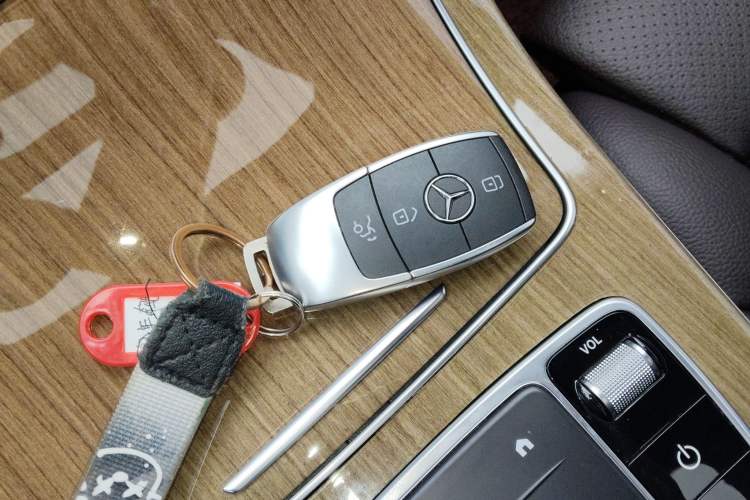 Used Mercedes-Benz GLC 2021 GLC 260 L 4MATIC Dynamic Edition
