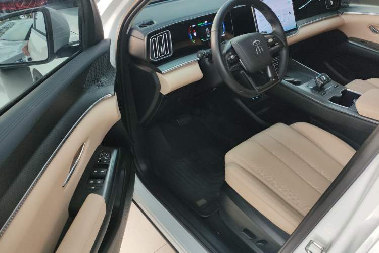 Used BYD Song Pro New Energy 2025 Second-Generation DM-i 75KM Leading Edition