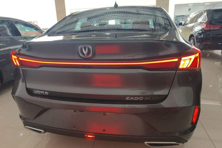 Used CHANGAN Eado 2025 PLUS 1.4T Dual-Clutch High-Energy Version Rear