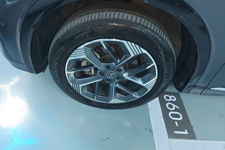 Used Changan CS75 PLUS 2025 4th Generation 1.5T New Blue Whale Smart Luxury Edition