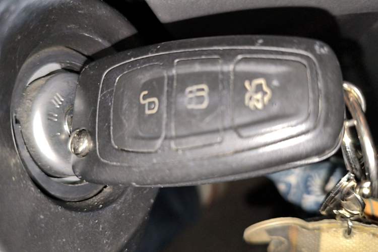 Used Ford Focus 2015 Sedan 1.6L Automatic Trend Model Vehicle Key