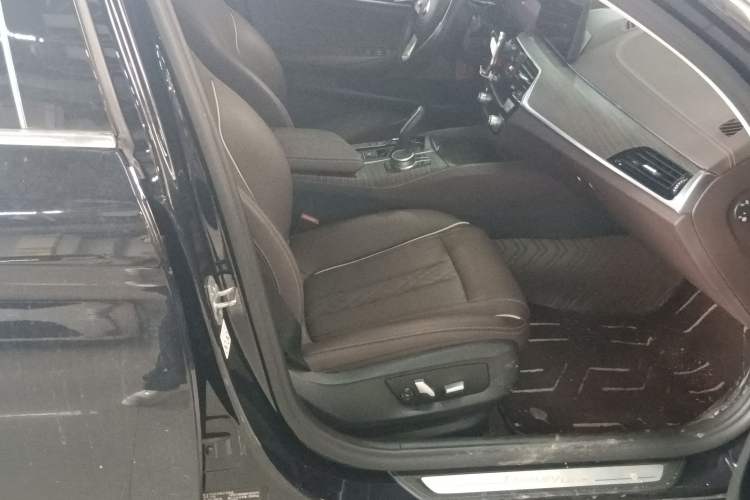 Used BMW 5 Series New Energy 2022 535Le Luxury Package