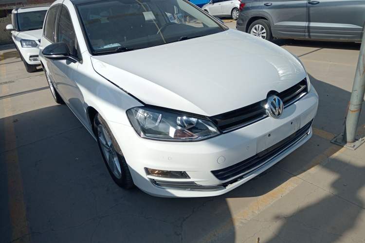 Used Volkswagen Golf 2017 230TSI Automatic Comfort Edition – Celebrating Milestone of One Million Units
