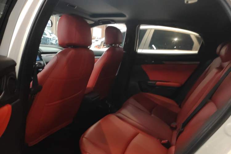 Used Honda Civic 2021 HATCHBACK 220TURBO CVT Trendy Cool Edition Left Rear Seat