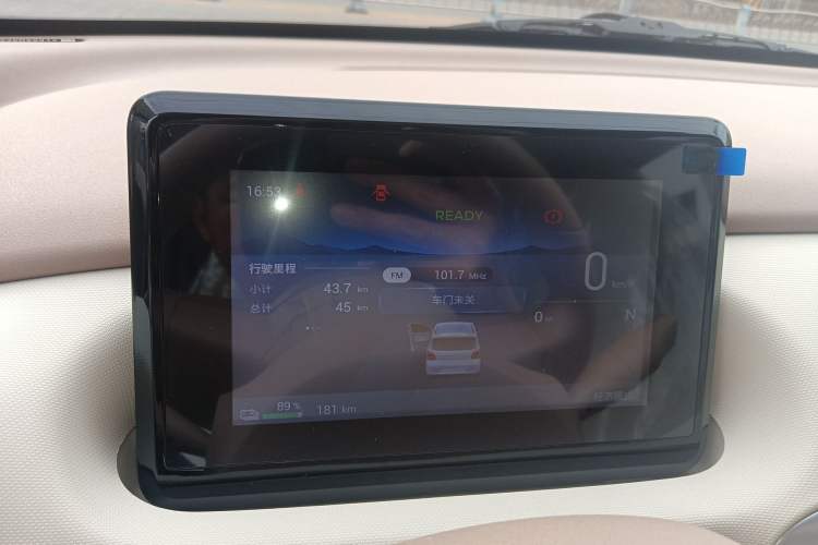 Used Wuling Hongguang MINIEV 2025 Four-Door Version Advanced Edition Instrument Cluster