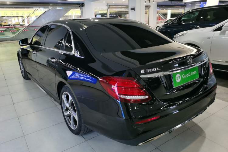 Used Mercedes-Benz E-Class 2019 E 300 L Sport Luxury Edition
