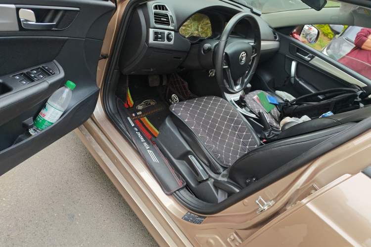 Used Brilliance H530 2017 1.6L Automatic Comfort Model Driver Seat