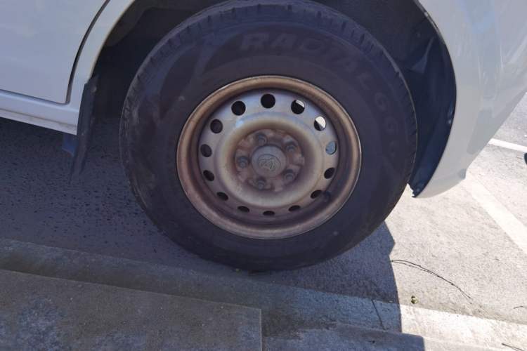 Used CHANGAN KUAYUE Xing V7 EV 2024 251 km Hatchback Comfort Version 6 Seats
