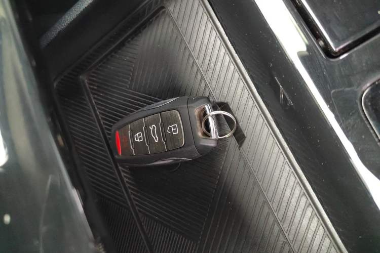 Used Haval H6 2021 3rd Generation 1.5T Automatic Two-Wheel-Drive Supreme Vehicle Key