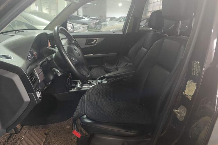 Used Mercedes-Benz GLK-Class 2012 GLK 300 4MATIC Dynamic Edition Left Front Seat