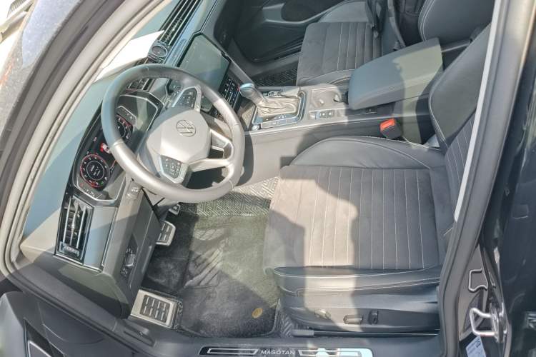 Used Volkswagen Magotan 2020 330TSI DSG Luxury Edition
