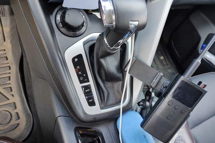 Used CHANGAN KAICHENG F70 2022 2.4T Gasoline Automatic 4x4 Overland Edition Standard Wheelbase 4K22D4T Gear Lever