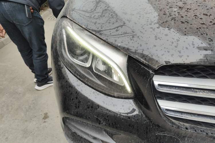 Used Mercedes-Benz GLC 2017 GLC 260 4MATIC Luxury Model
