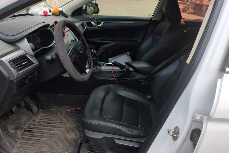 Used Geely Auto Emgrand GL 2017 1.8L Manual Elite Model
