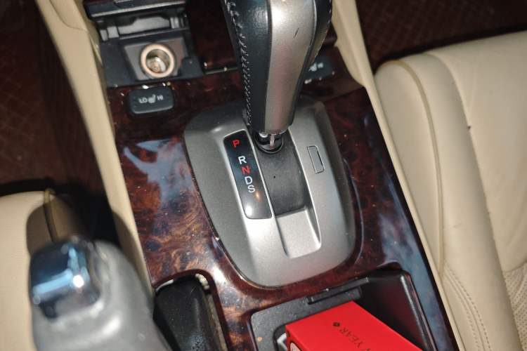 Used Honda Crosstour 2011 3.5L Prestige Edition
