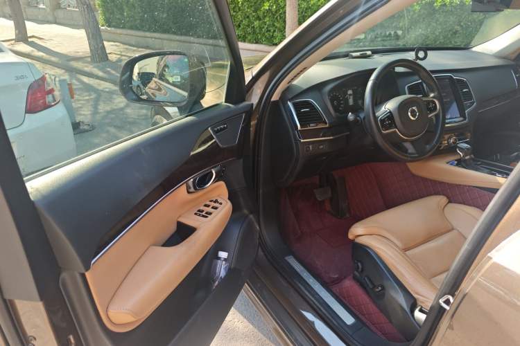 Used Volvo XC90 2015 T6 Zhiya Edition 7-seater
