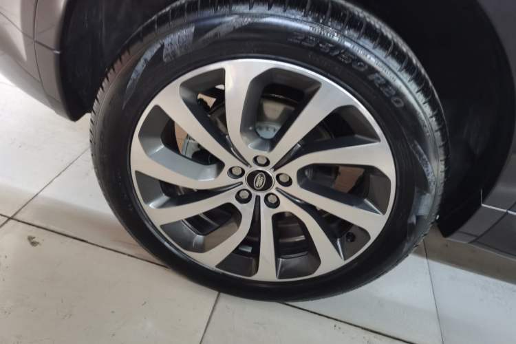 Used Land Rover Discovery Sport 2023 249 PS R-Dynamic S Performance Edition
