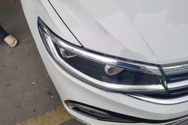 Used Volkswagen Bora 2023 280TSI DSG Prestige Edition Right Front Headlight