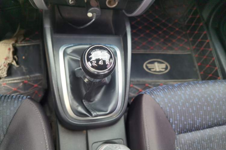 Used Bestune B30 2016 1.6L manual Comfort trim level