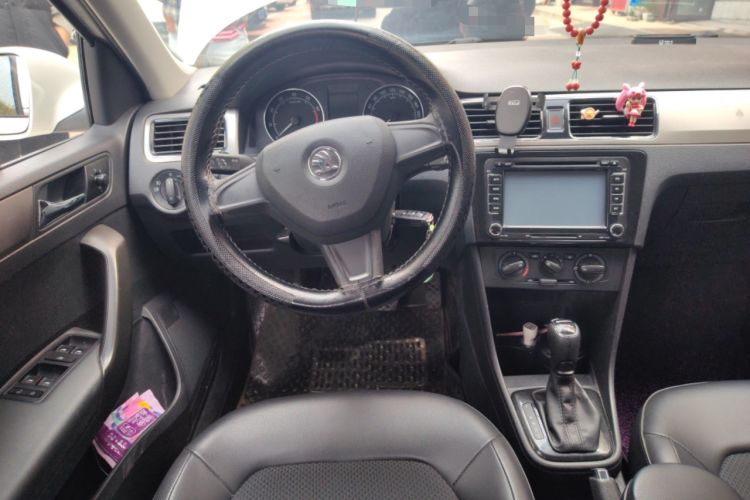 Used Skoda Rapid Spaceback 2014 1.6L Automatic Enjoyment Edition Steering Wheel