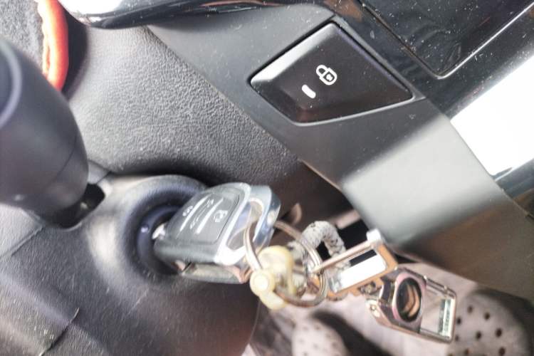 Used Citroen C-Quatre 2014 VTS Version 1.6L Manual - Premium Model