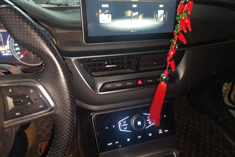 Used Hongqi H5 2022 Classic Model 1.5T DCT Flagship Edition
