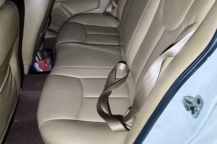 Used Roewe 350 2013 350S 1.5L Automatic Xunda Edition
