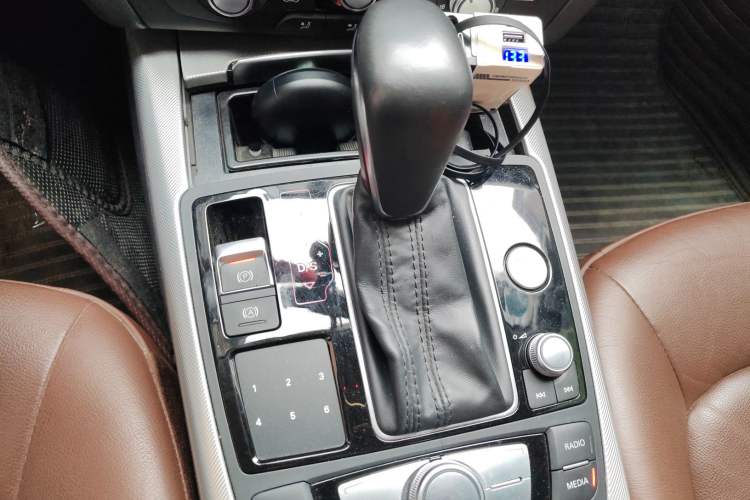 Used Audi A6L 2018 30th Anniversary Edition 35 TFSI Fashion Model