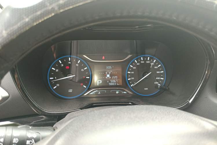 Used GAC Trumpchi GS4 2018 235T Automatic Two-Wheel Drive Luxury Smart Connectivity Version Instrument Cluster
