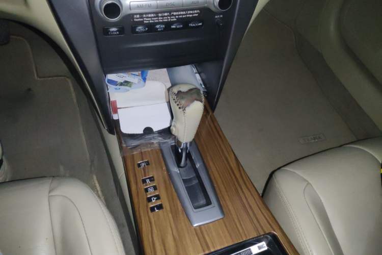 Used Nissan Teana 2011 2.0L XL Comfort Edition Gear Lever