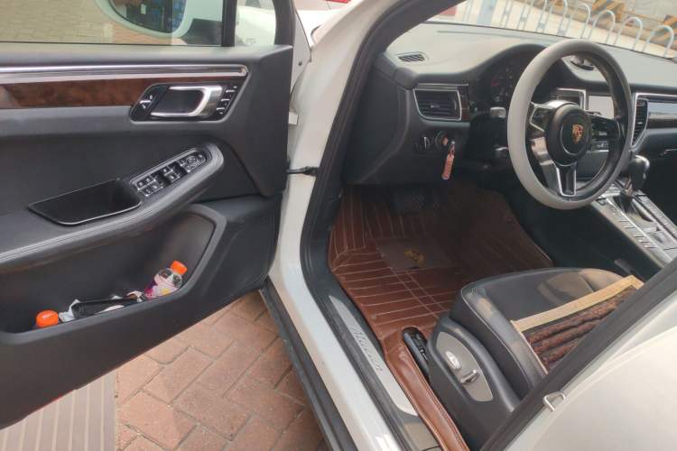 Used Porsche Macan 2014 Macan 2.0T
