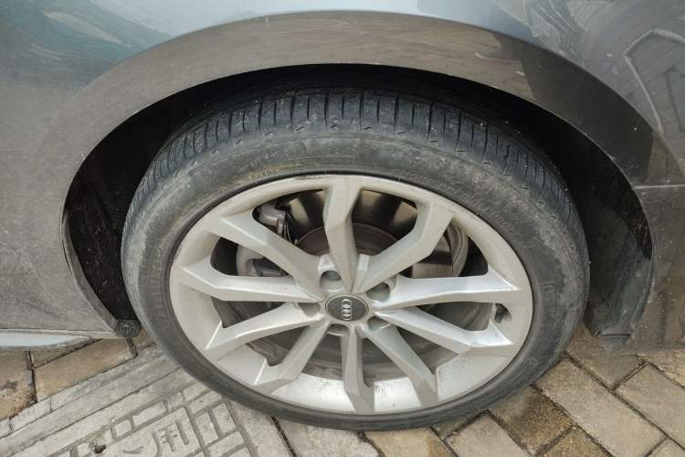 Used Audi A4L 2019 40 TFSI Fashion Edition China VI Emission Standard
