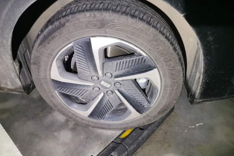 Used Geely Galaxy L6 2025 EM-i 140km Explorer+ Edition
