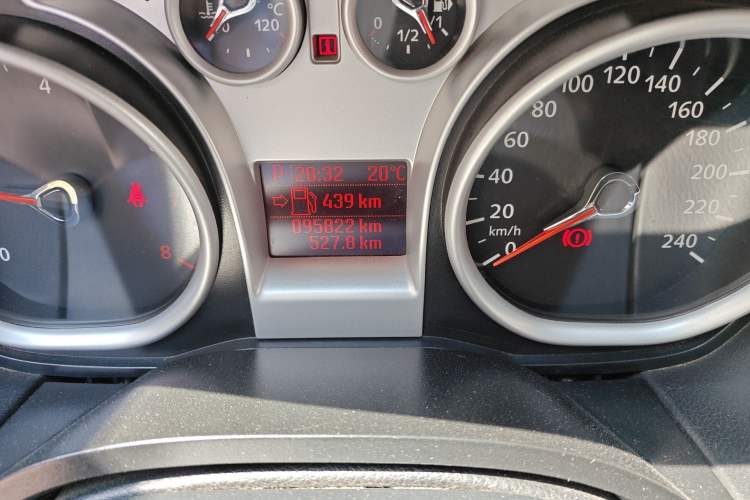 Used Ford Focus 2013 Hatchback Classic 1.8L Automatic Base Model Odometer Close Up