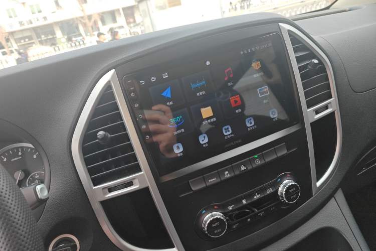 Used Mercedes-Benz Vito 2021 2.0T Business Version 7 Seats