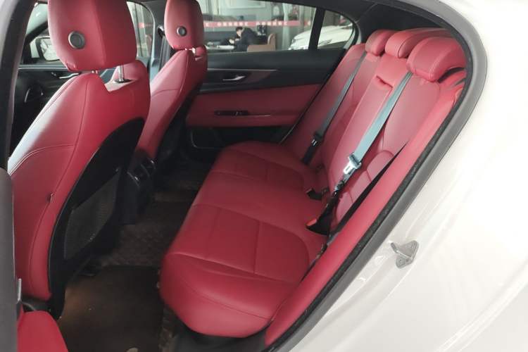 Used Jaguar XEL 2021 2.0T 250 PS R-DYNAMIC S Advanced Sport Edition
