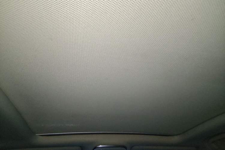 Used BYD Tang 2015 2.0T Four-Wheel-Drive Flagship Model Headliner