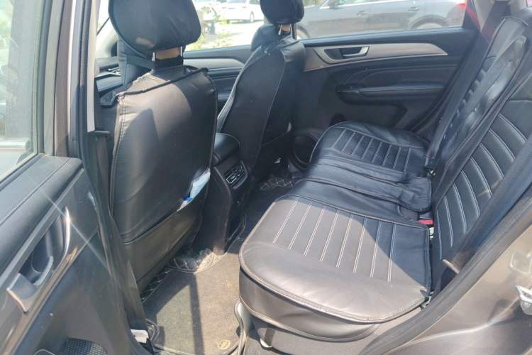 Used Haval M6 2021 PLUS 1.5T DCT Elite Smart Connectivity Model
